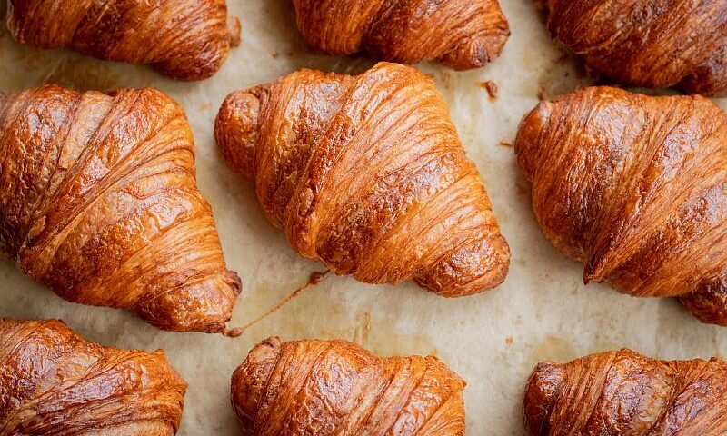 Croissant kcal - czyli ile kalorii ma Croissant z biedronki a ile Croissant z Lidla