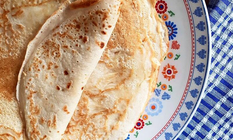 Naleśniki kcal - sprawdzamy z serem, twarogiem, dżemem, szpinakiem i Nutellą