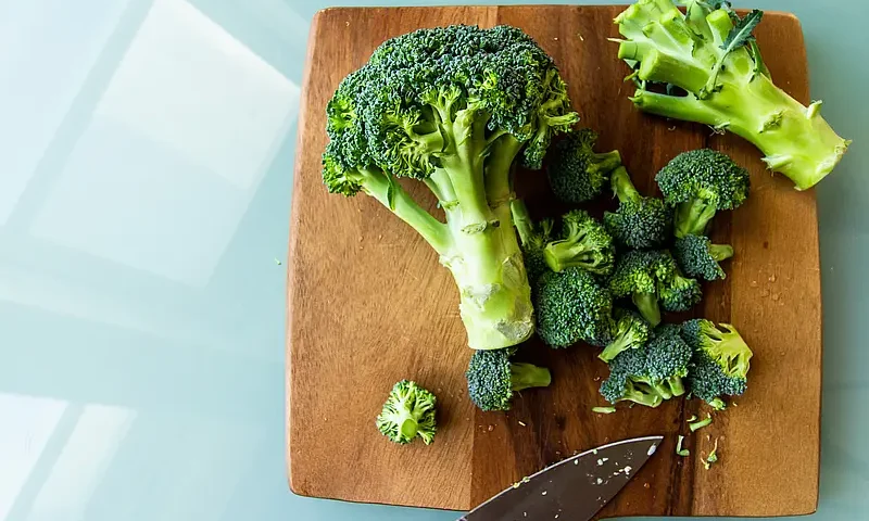 Ile gotować brokuł? Co w przypadku gotowania na parze?
