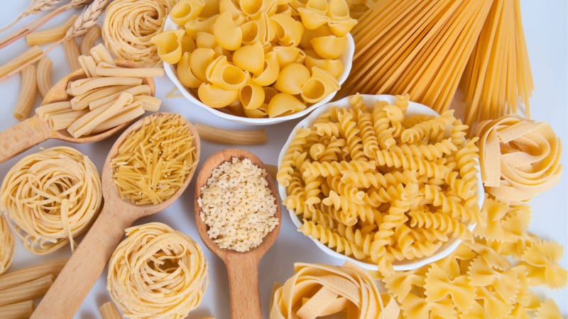 Ζυμαρικά για σπαράγγια